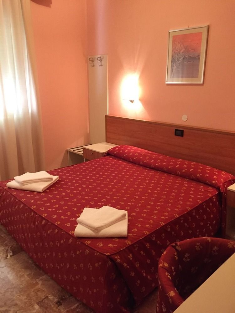 Hotel Delle Rose Mestre Exterior photo